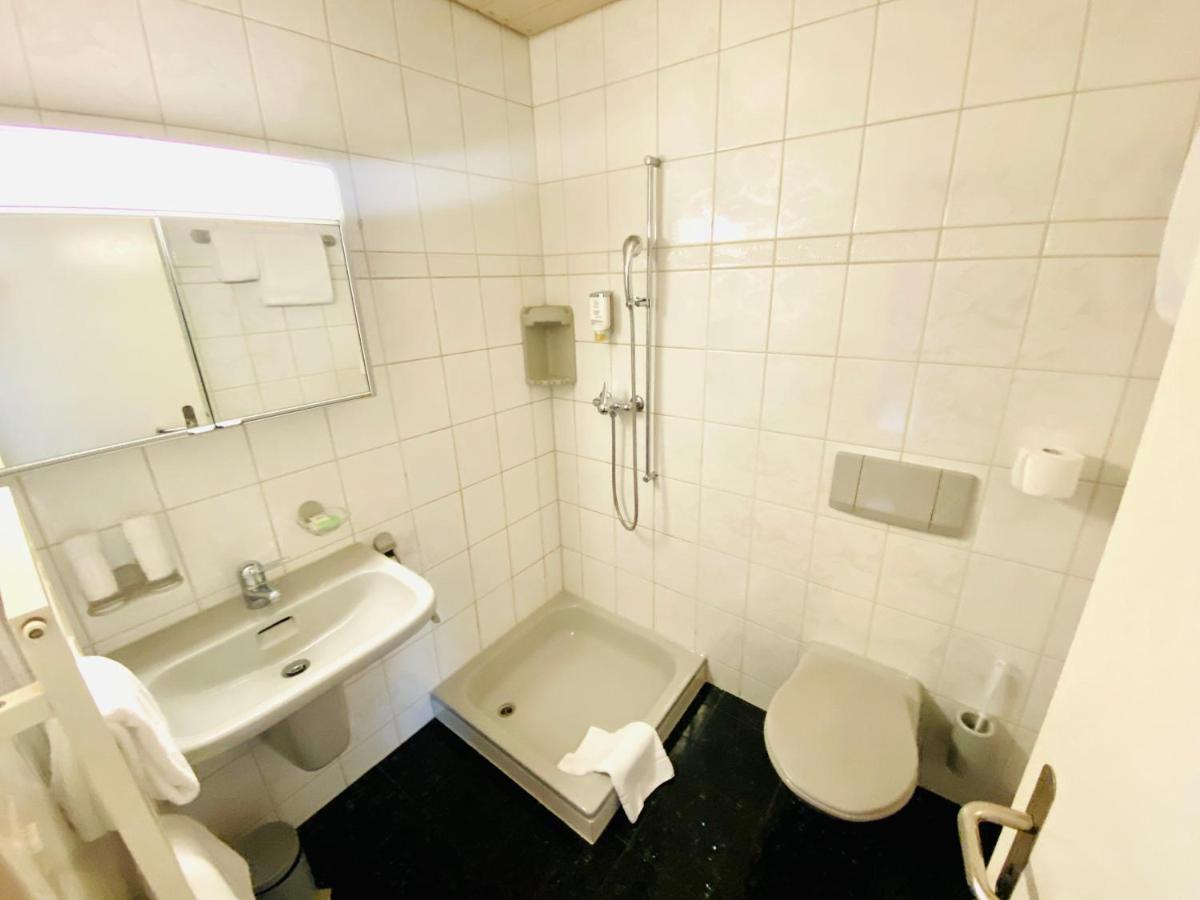 Gasthof Kreuz Egerkingen Habitación foto
