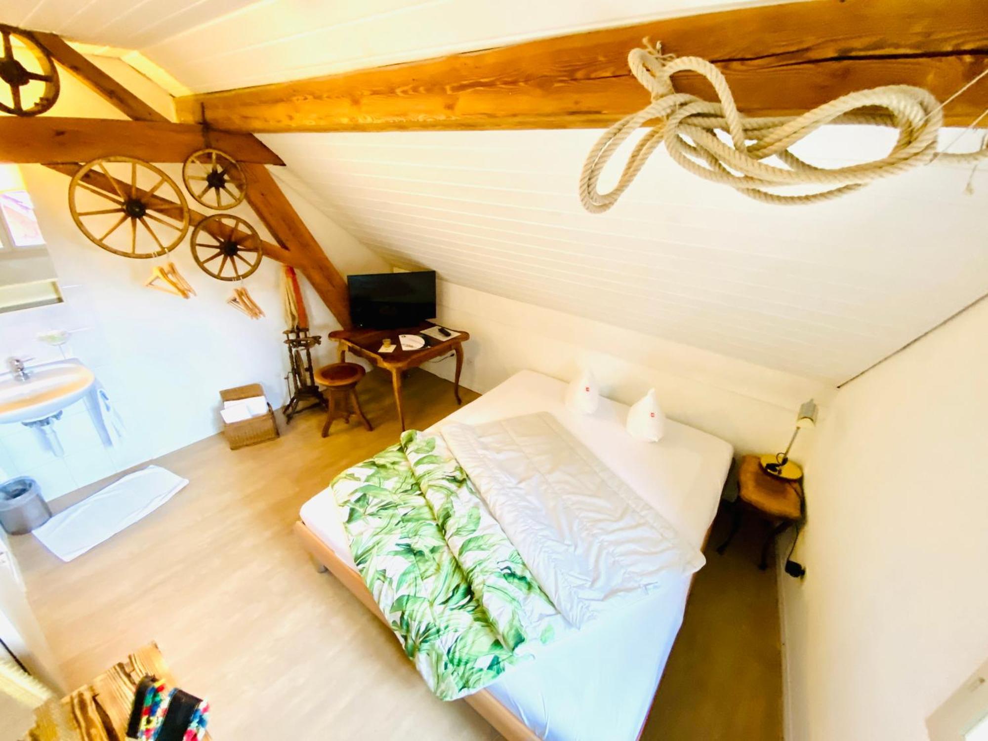 Gasthof Kreuz Egerkingen Habitación foto